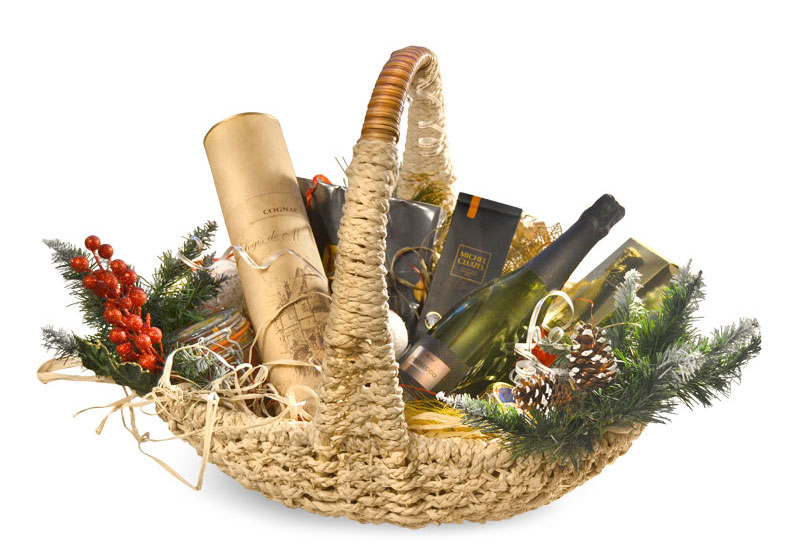 Как подарочною корзину сделать самому? Как подарочною корзину сделать самому?