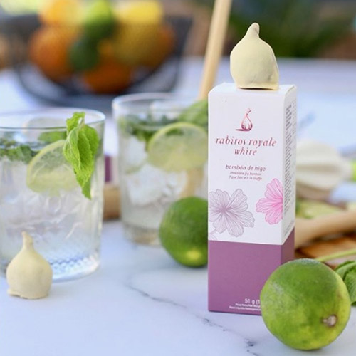 Инжир в белом шоколаде White Rabitos Royale №3