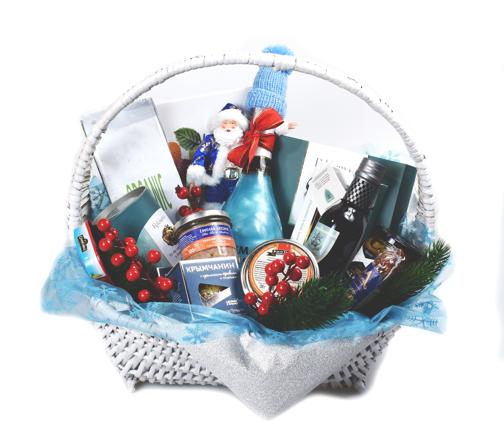 Набор в белой корзине с коктейлем Клоудем 0%