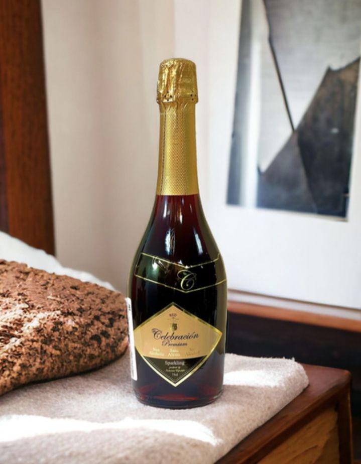 Безалкогольный газированный напиток серия Премиум Красный виноград