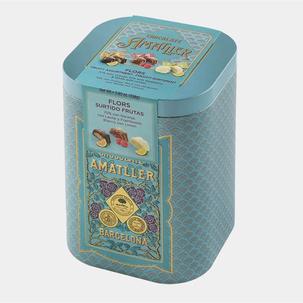 Ассорти шоколадных конфет в жестяной банке