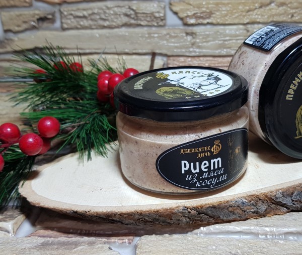 Риет из мяса Косули с грушей и мягким сыром