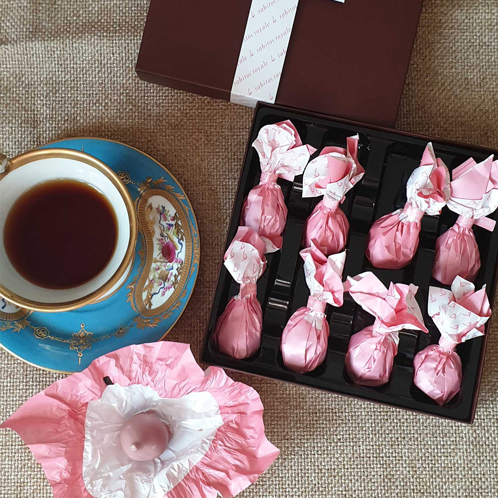 Инжир в шоколаде с трюфельным кремом и ликёром Marc de Cava Ruby Rabitos Royale №8