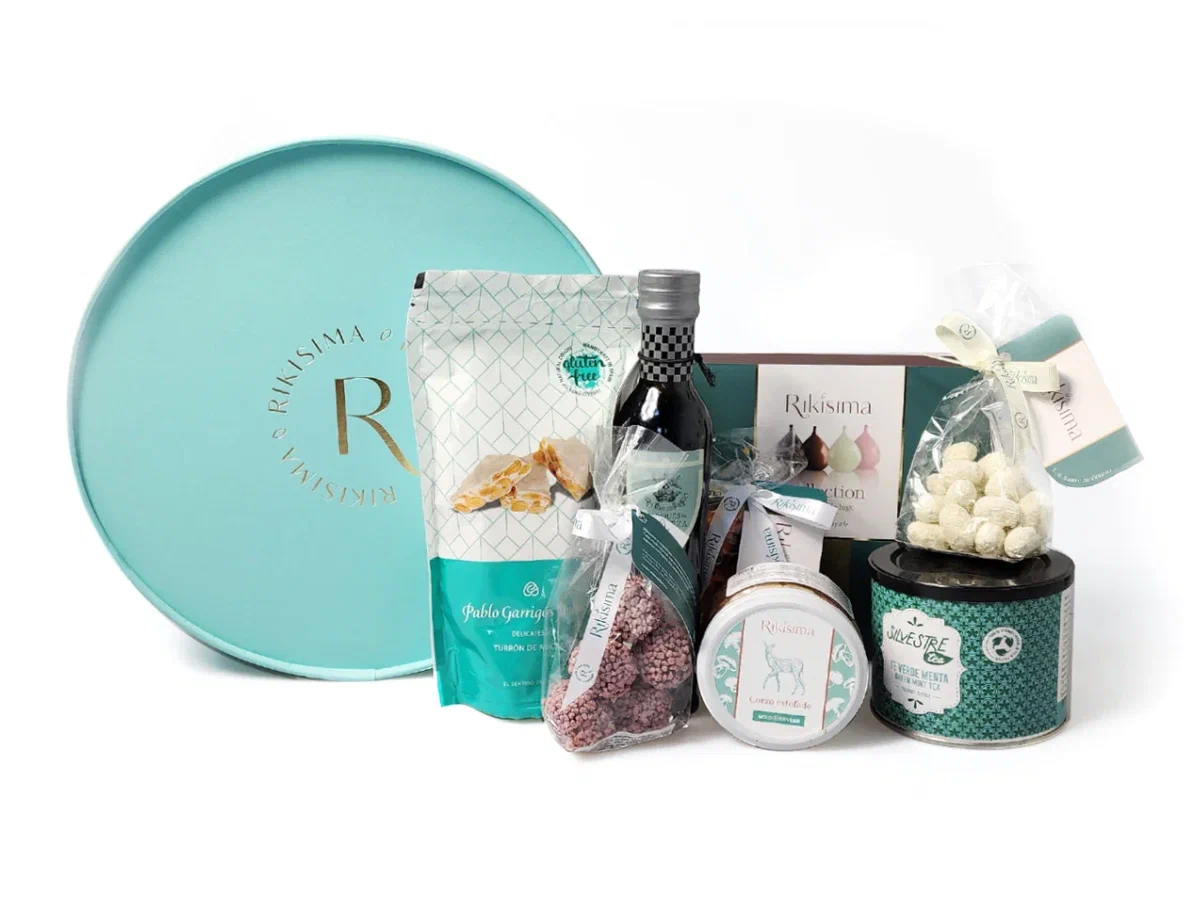 Подарочный набор сладостей "Сладкий уют"