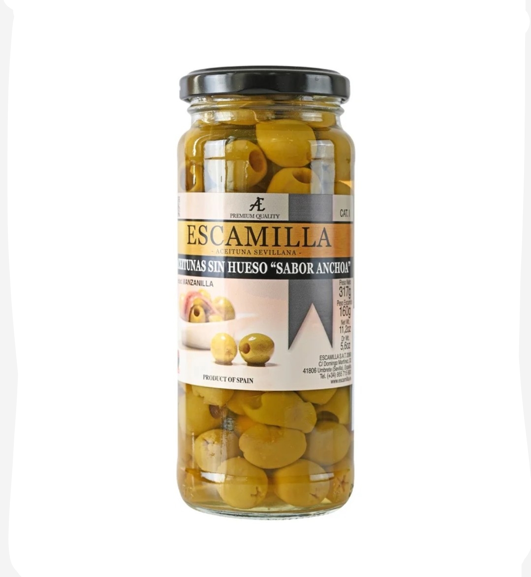 Оливки зелёные без косточки со вкусом анчоуса Escamilla, 340г / Испания