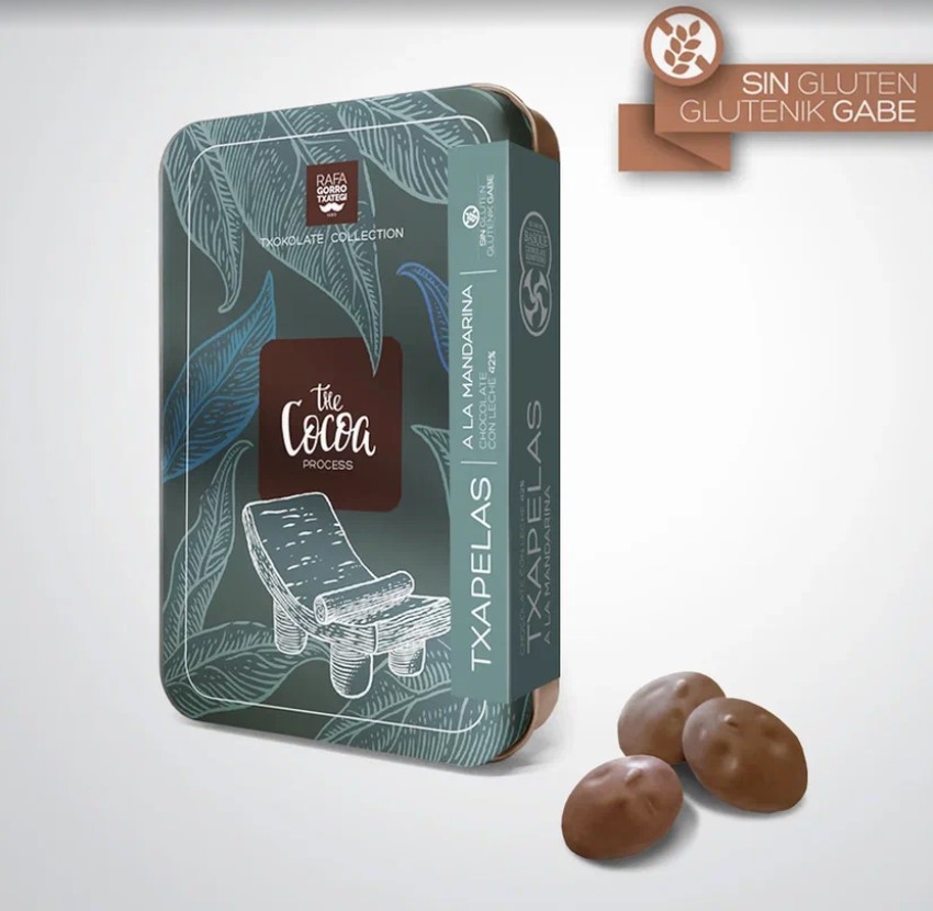 Лепестки  из молочного шоколада со вкусом мандарина