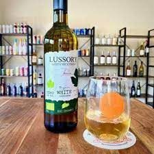 Напиток безалкогольный Шардоне без алкоголя Премиум Lussory Premium White Chardonnay BIO