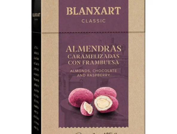 Конфеты из цельного миндаля в обсыпке из сушеной малины 100 г