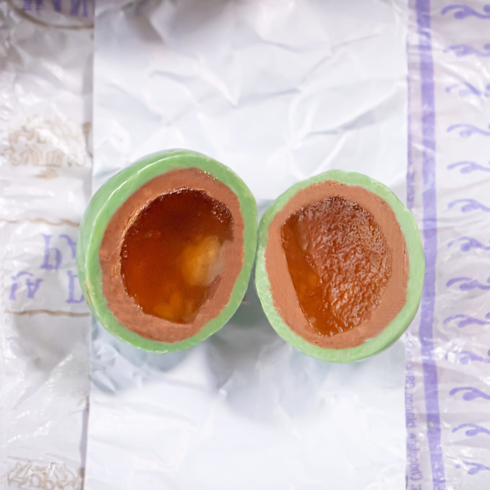 Драже яблочное с фундуком в шоколаде "Райские яблочки" весовые