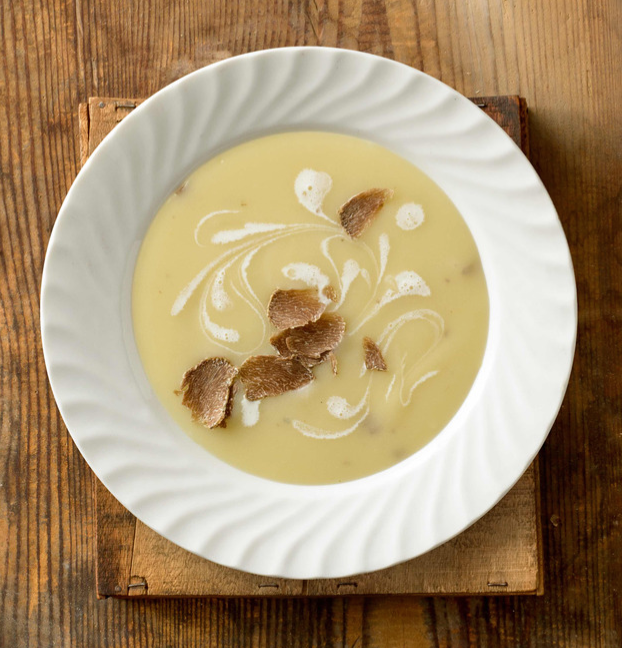 Крем-суп из турецких бобов с трюфелем