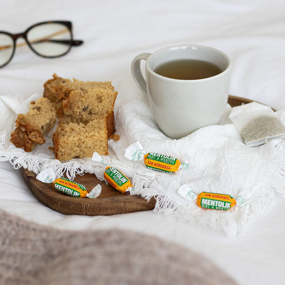 Леденцы без сахара с медом и ментолом на подсластителе 100 гр