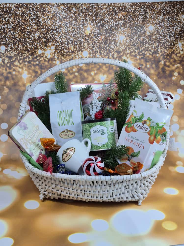 Новогодний чайно-кофейный набор с цукатами из фруктов в шоколадной глазури