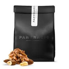 Конфеты из дробленых орехов с молочным шоколадом