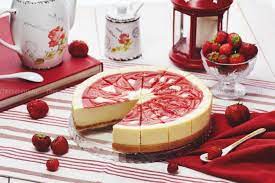 Чизкейк New - York с клубникой суфле творожное