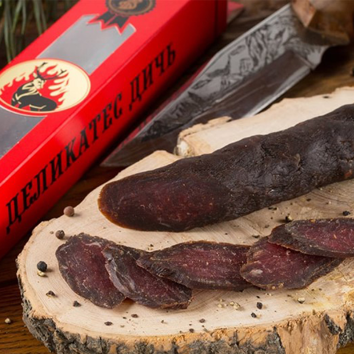 Колбаса Марал в огне сыровяленая, в подарочной упаковке