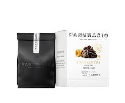 Хрустящие конфеты из темного шоколада с вафельным печеньем