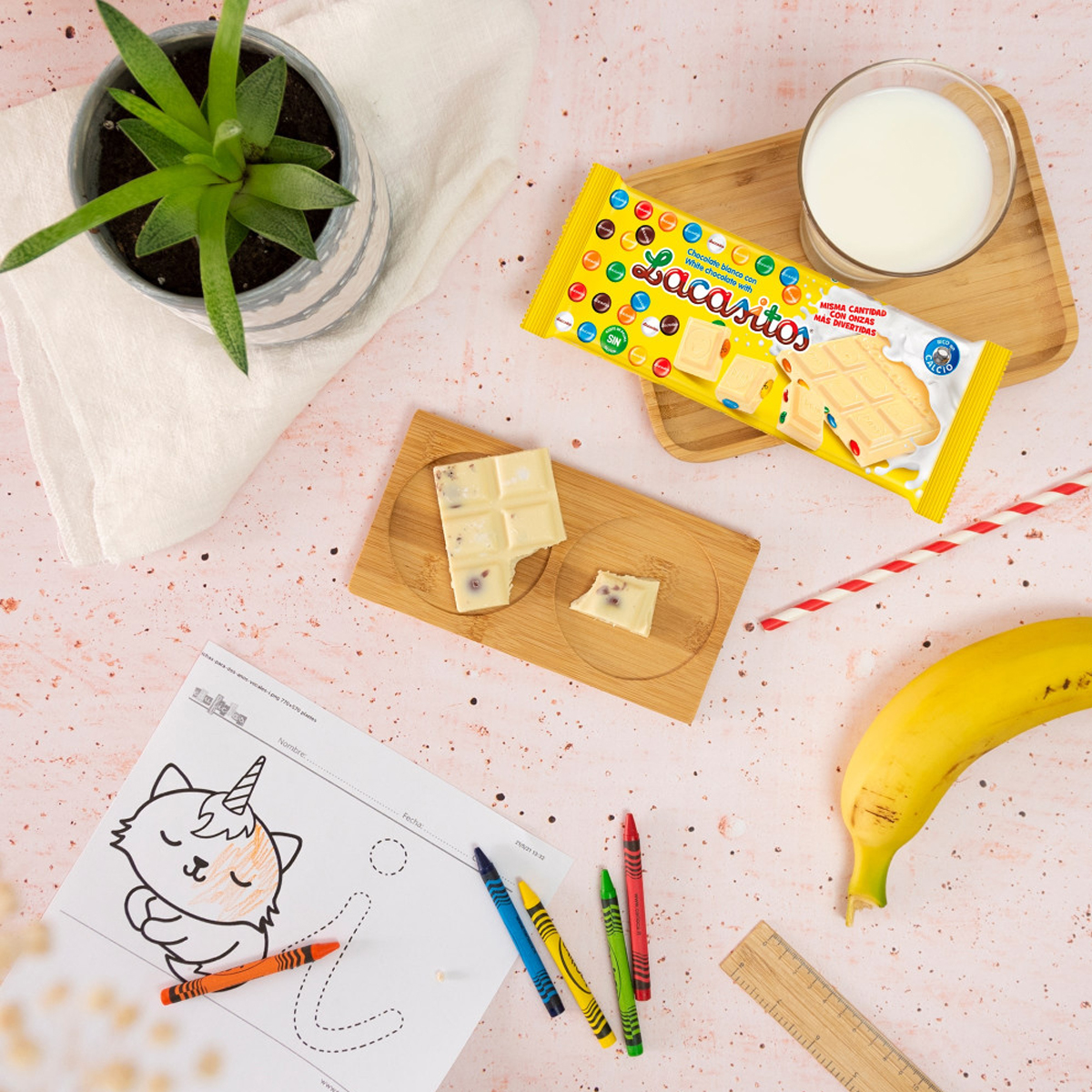 Белый шоколад с драже из молочного шоколада в цветной сахарной глазури 100 гр