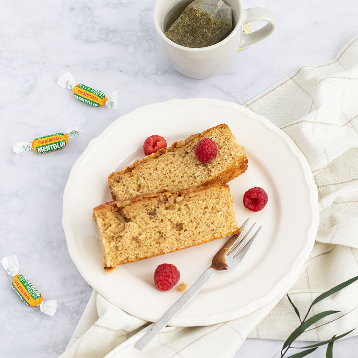 Леденцы без сахара с медом и ментолом на подсластителе 100 гр