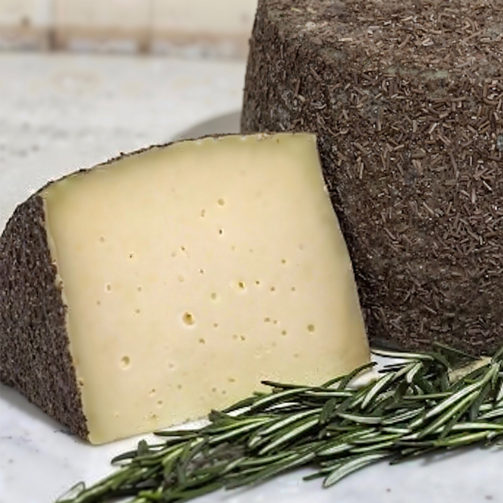 Сыр овечий выдержанный в розмарине 
