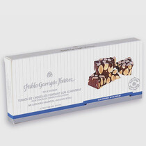 Туррон из молочного шоколада с миндалем без сахара