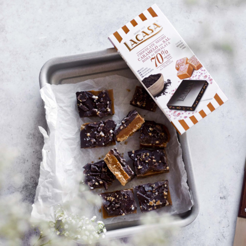 Темный шоколад с карамелью и гималайской солью 100 г  (арт. LAC1503ЕХ)