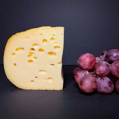 Сыр Фоль Эпи из коровьего молока полутвердый 