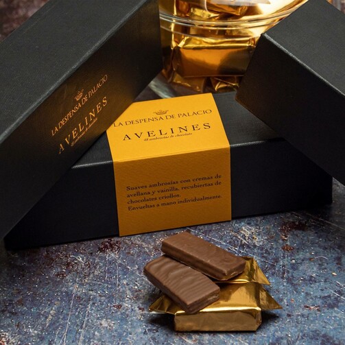 Вафли с начинкой в шоколаде (картон. коробка)  (арт. SKU263)